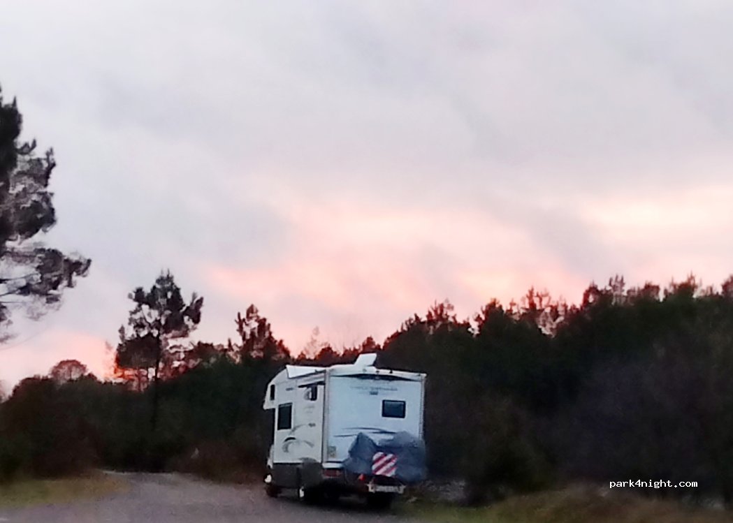(40410) Saugnac-et-Muret - — foto