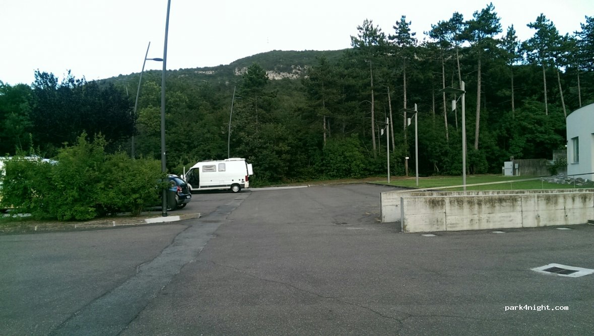 (38068) Rovereto - 3 Via Miravalle — foto