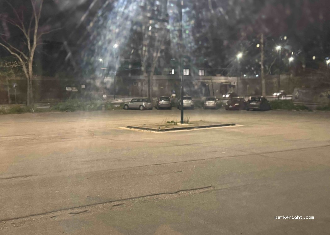 (80145) Napoli - Unnamed road — foto