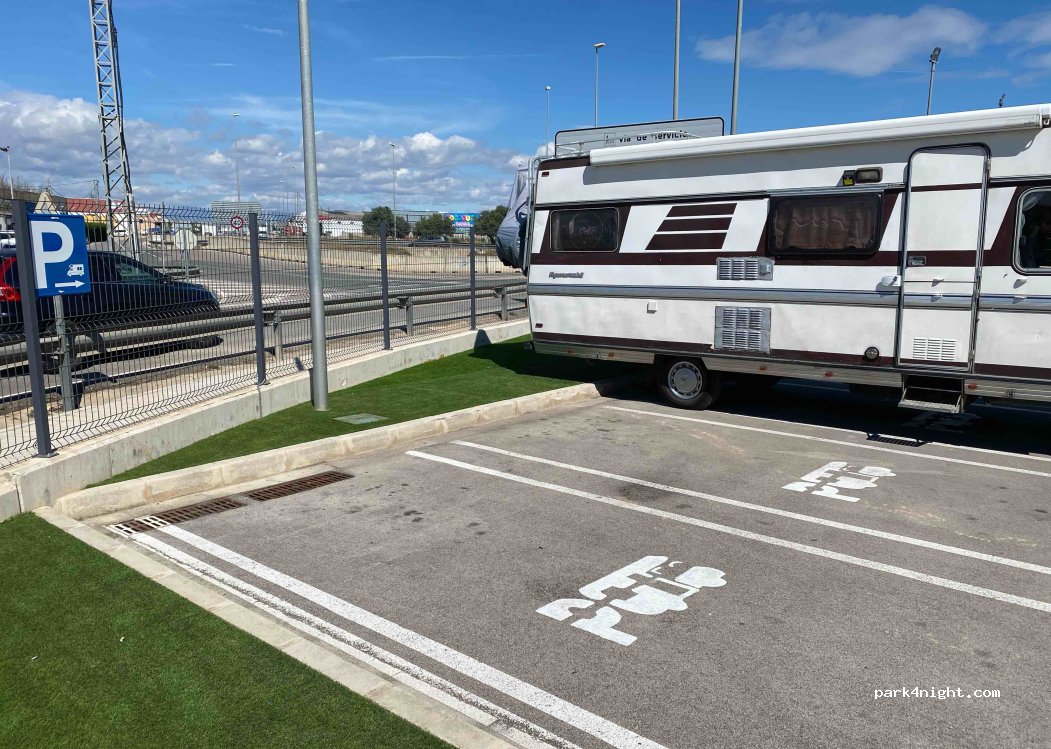 (12500) Vinaròs - 2 Carretera Ulldecona — foto 2