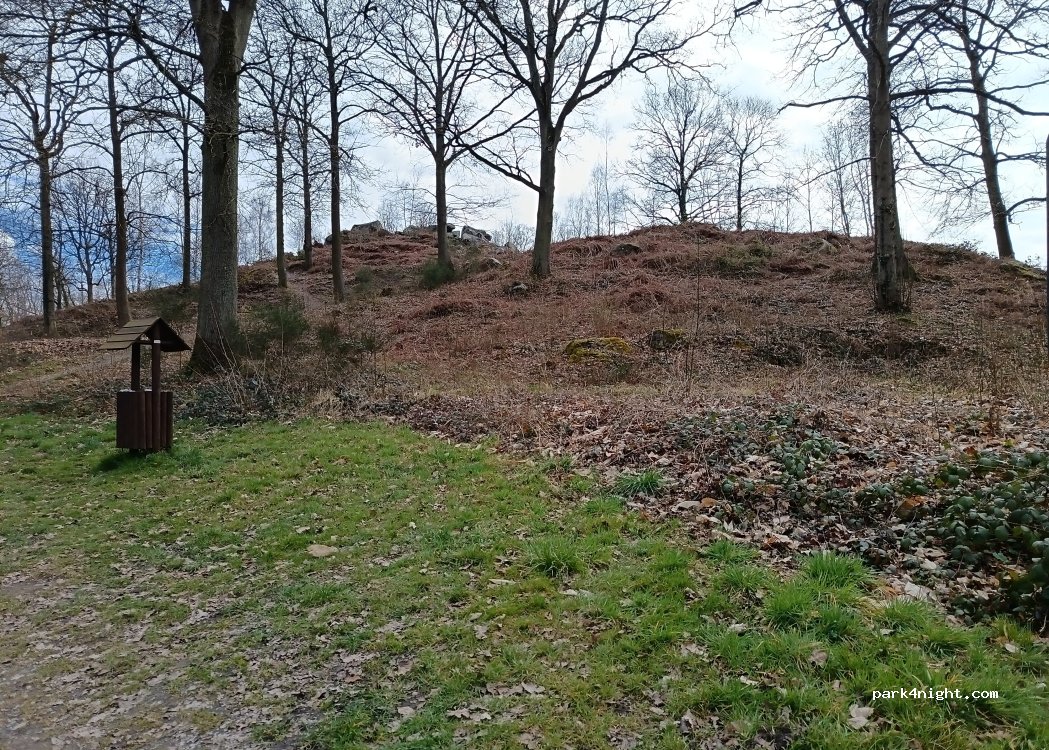 (02000) Molinchart - 82 Le Roc Roi — foto 3