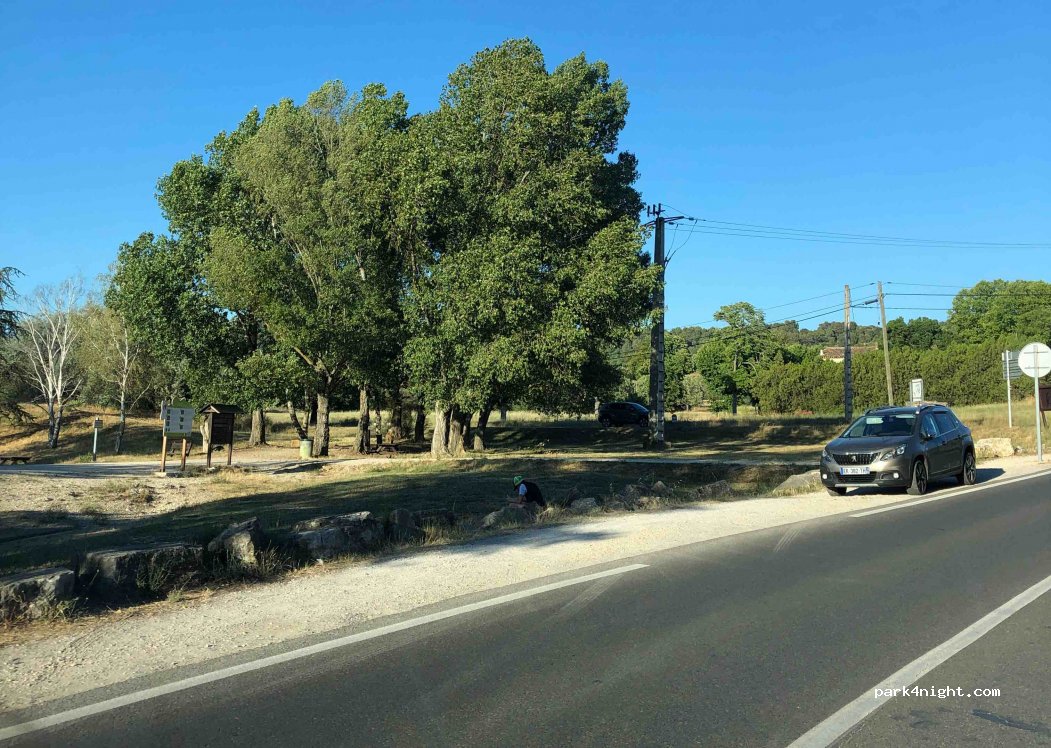 (84400) Apt - Chemin de la Boucheyronne — foto 3