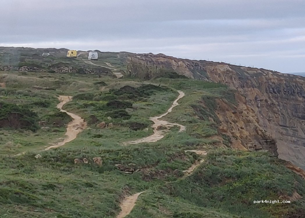 (2705) São João das Lampas - 62 Caminho da Beira Mar — foto 3