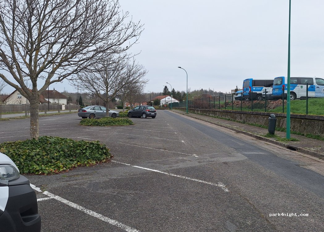 (03300) Cusset - 13 Rue Emile Guillaumin — foto 2