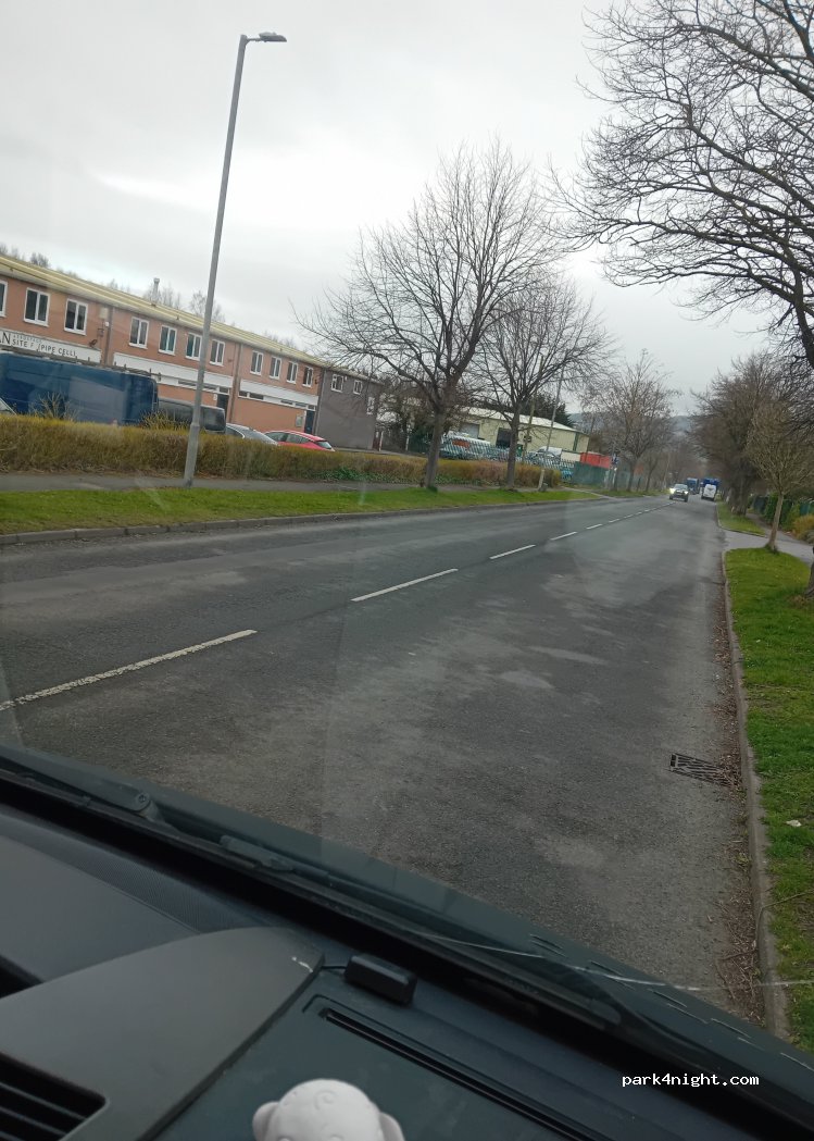 (LL12 0PJ) Llay - Miners Road — foto