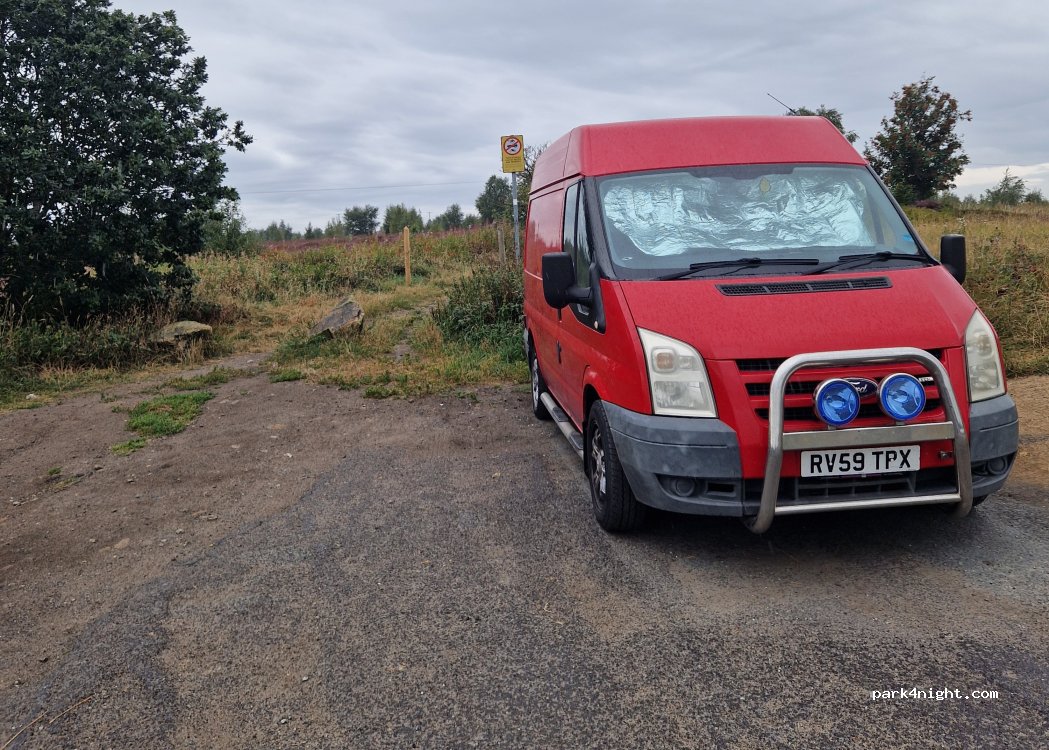(HX4 8PT) Norland - Clough Rd — foto 3