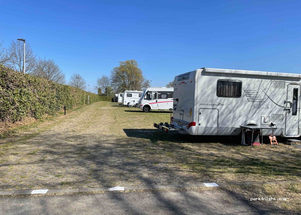 (41379) Brüggen - 42 – 44 Sankt-Barbara-Straße — foto