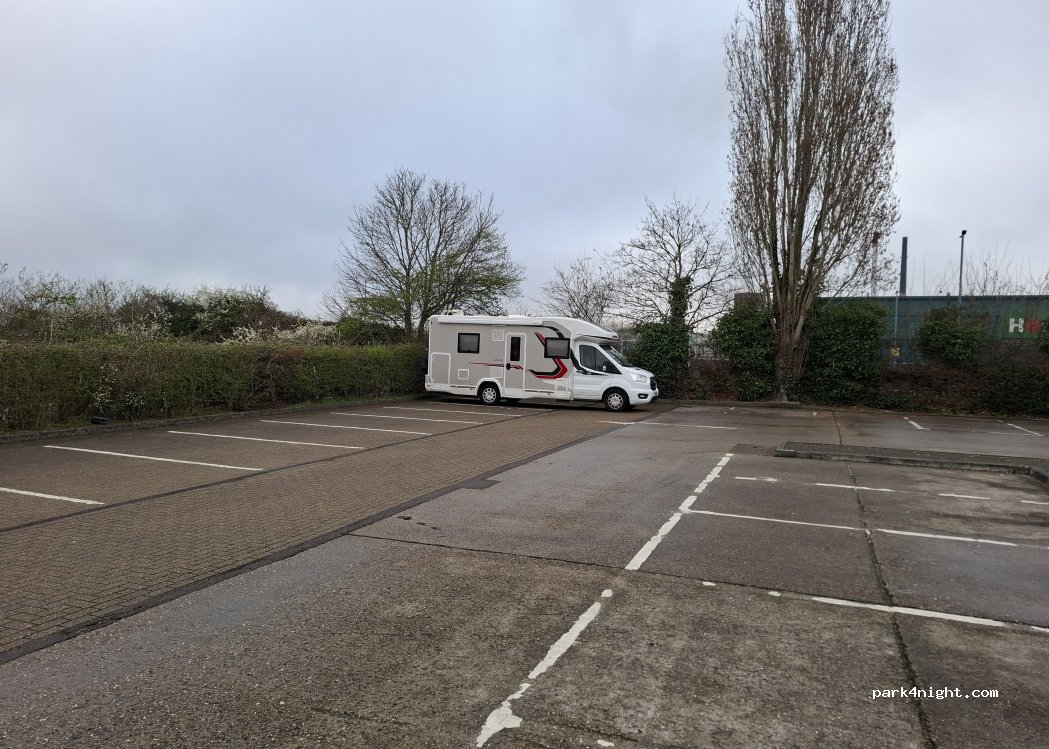 (CM20 2DA) Harlow - Edinburgh Way — foto