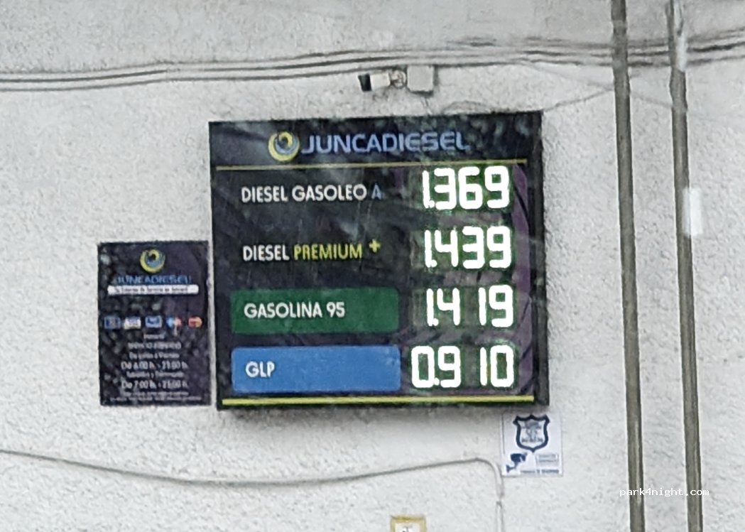 (18220) Albolote - 328 Calle Baza — foto