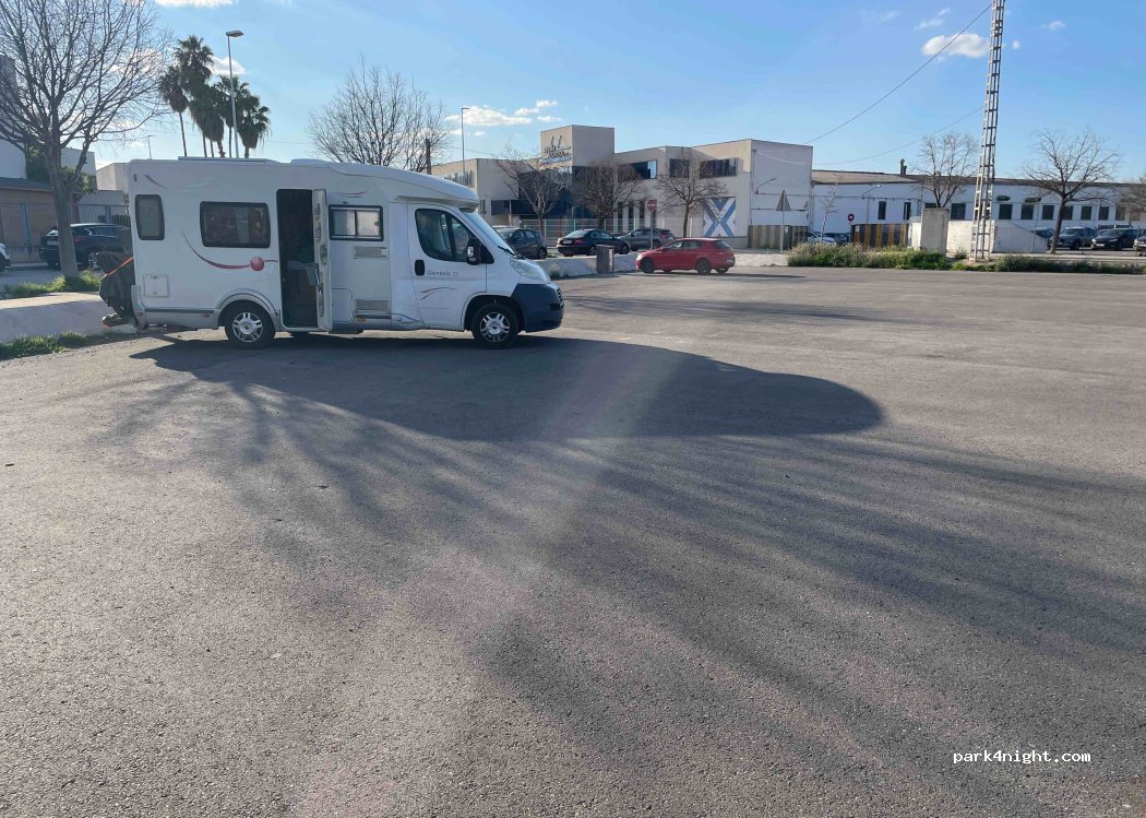 (46800) Xàtiva - 2B Carretera Alzira — foto