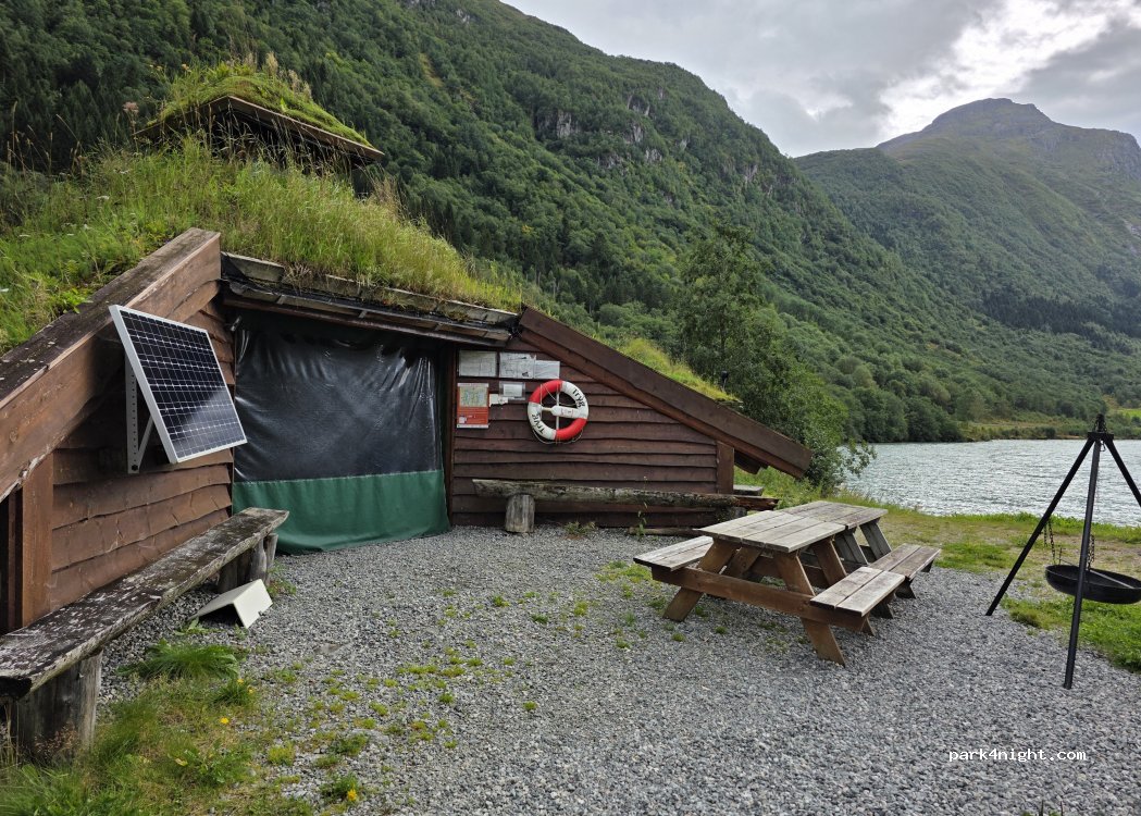 (6826) Byrkjelo - 6 Hjellevegen — foto 2