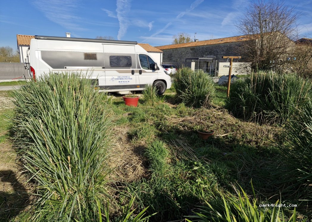 (17400) Voissay - 80 Rue du Val de Boutonne — foto