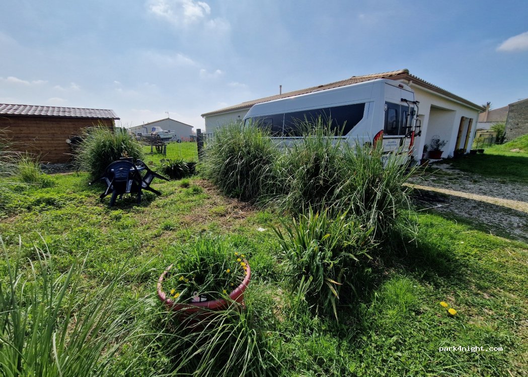 (17400) Voissay - 80 Rue du Val de Boutonne — foto 4