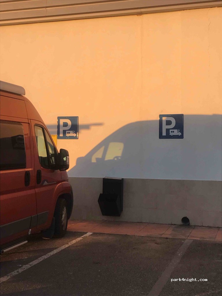 (04621) Vera - 2 Avenida Medina Azahara — foto 3