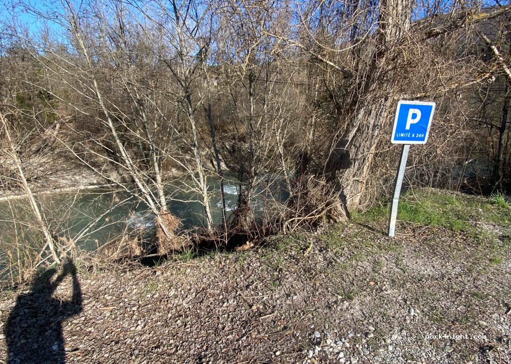 (05300) Salérans - 40 Chemin du Moulin — foto