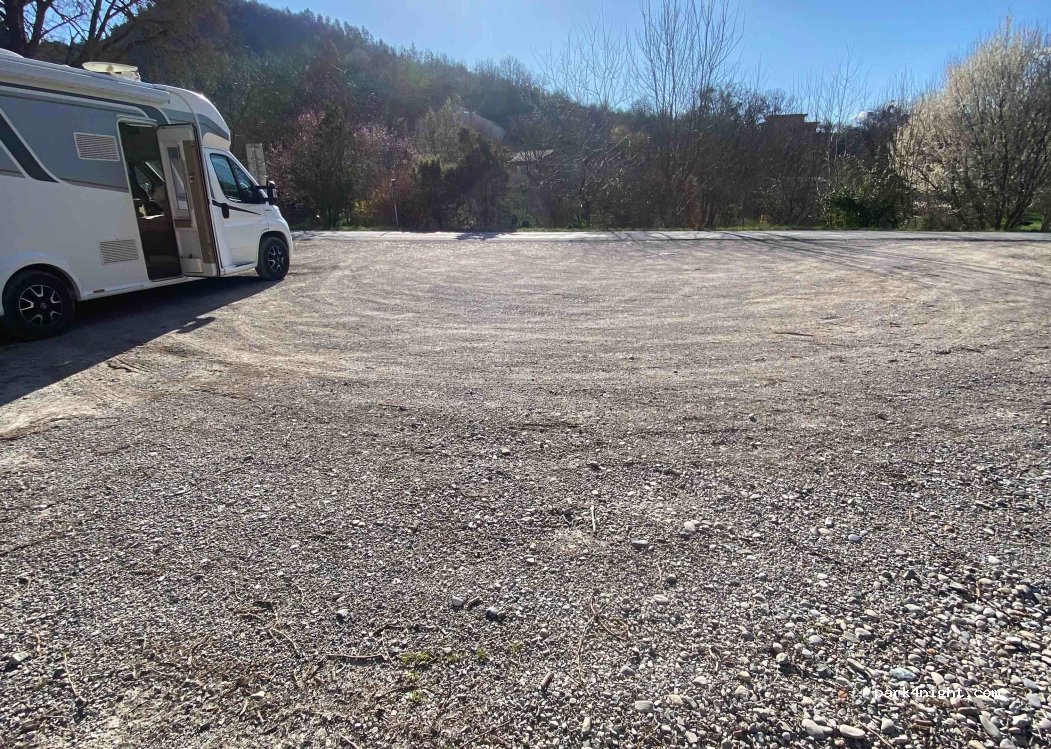 (05300) Salérans - 40 Chemin du Moulin — foto 2