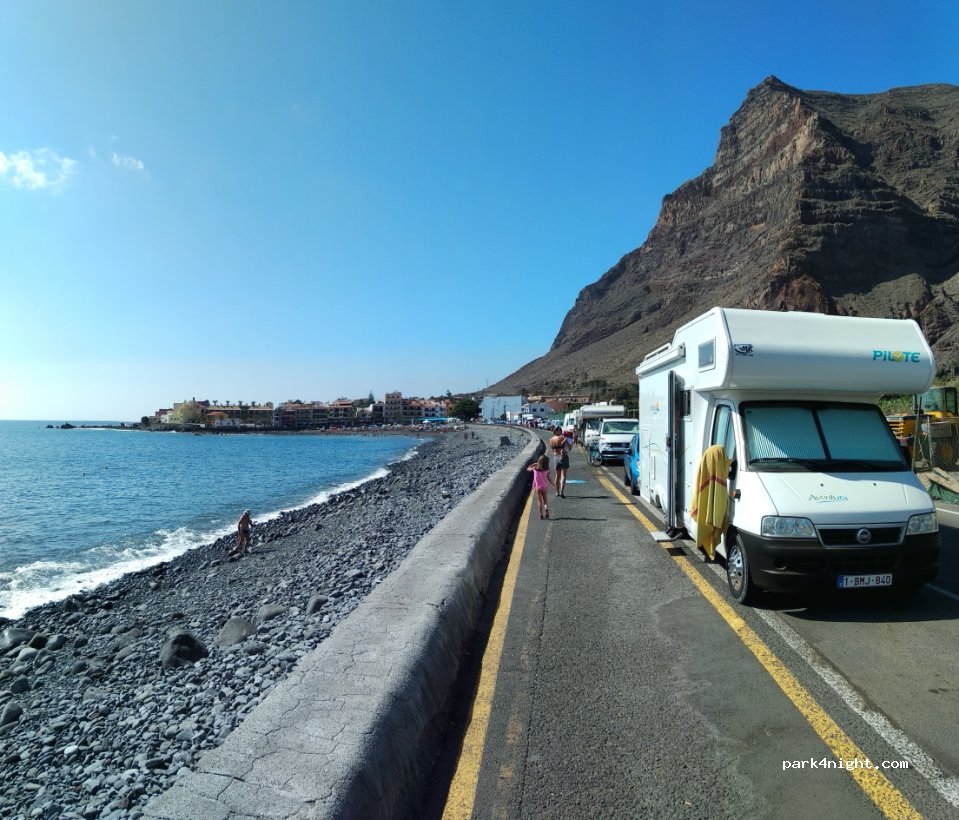 (38870) Valle Gran Rey - 78-110 Avenida Marítima la Playa - la Puntilla — foto