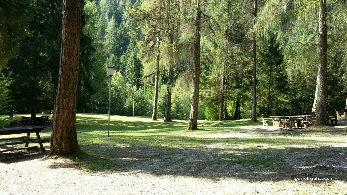(38067) Ledro - Unnamed Road — foto