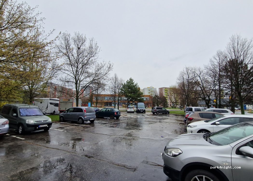 (949 01) Nitra - 890/1 Fatranská — foto