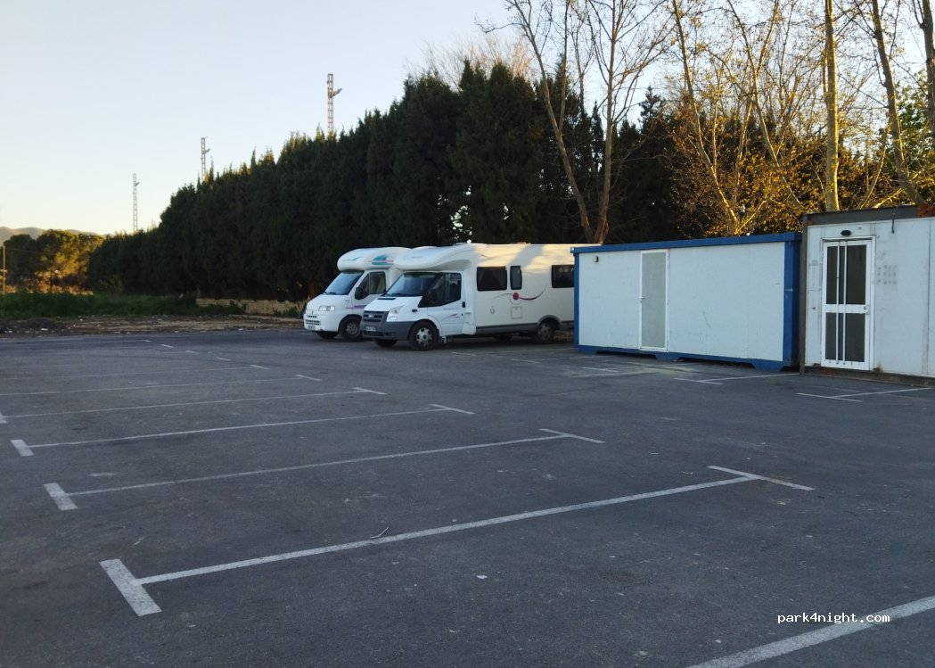 (46690) L'Alcúdia de Crespins - 29A Avinguda Corts Valencianes — foto