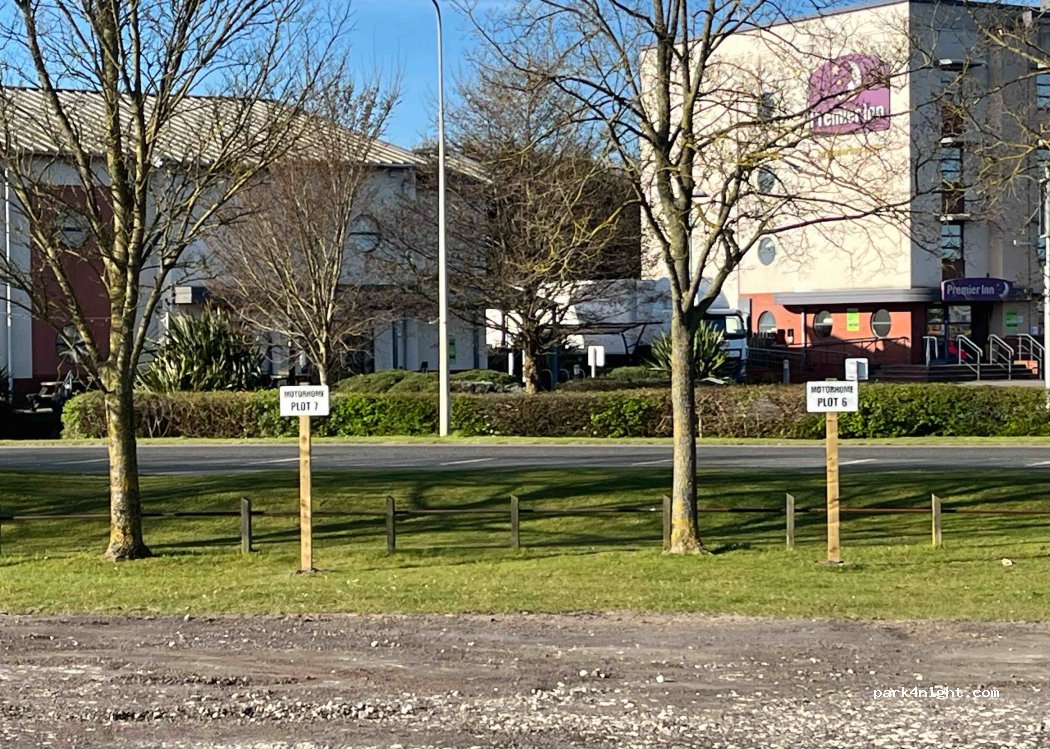 Thrunscoe Land Motorhome Parking — foto 5