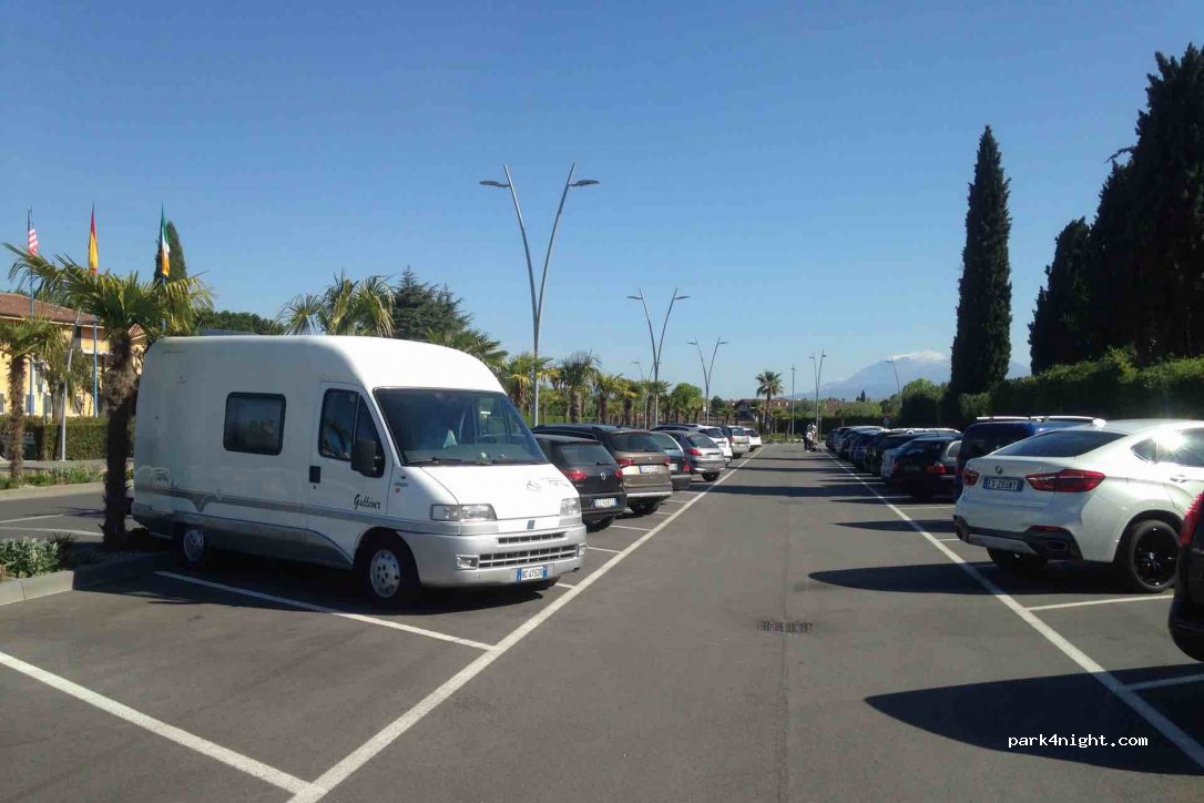 (25019) Sirmione - 23-26 Via Salvo D'Acquisto — foto