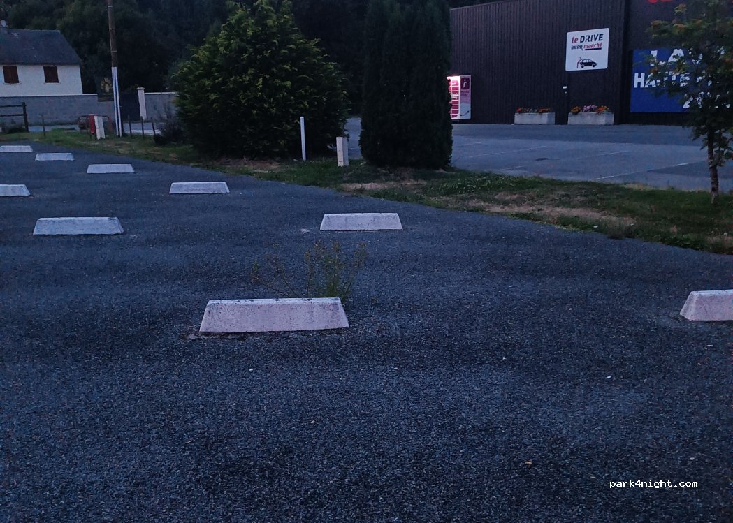 (23170) Chambon-sur-Voueize - 4 Route d'Evaux les Bains — foto 3