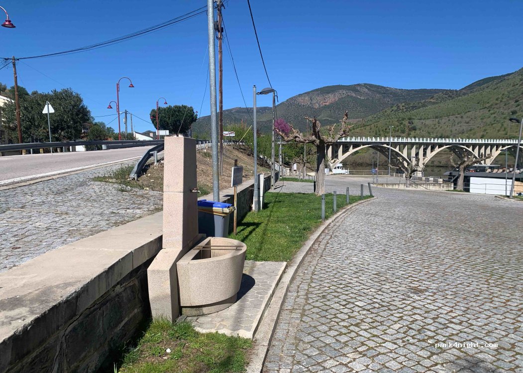 (6440-071) Figueira de Castelo Rodrigo - 29 Largo das Faias — foto 2