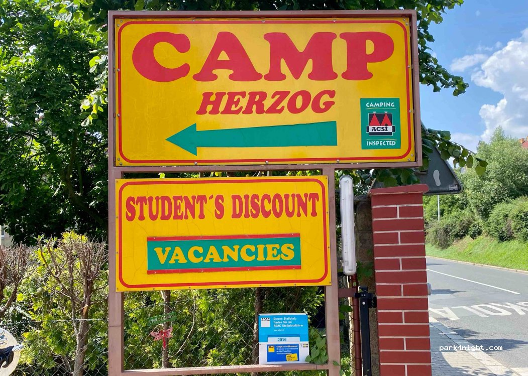 Camp Herzog — foto 2