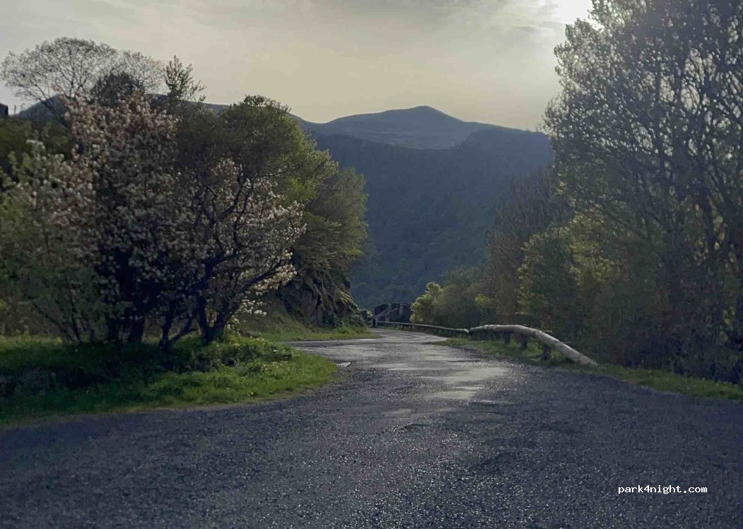 (63790) Chambon-sur-Lac - D36 — foto 3