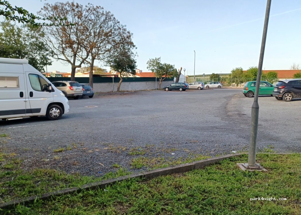 (7900-570) Ferreira do Alentejo - 28 Avenida Gago Coutinho — foto 2