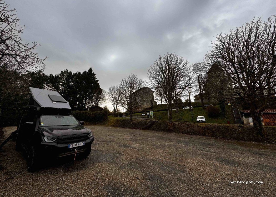 (47130) Clermont-Dessous - Unnamed Road — foto 4