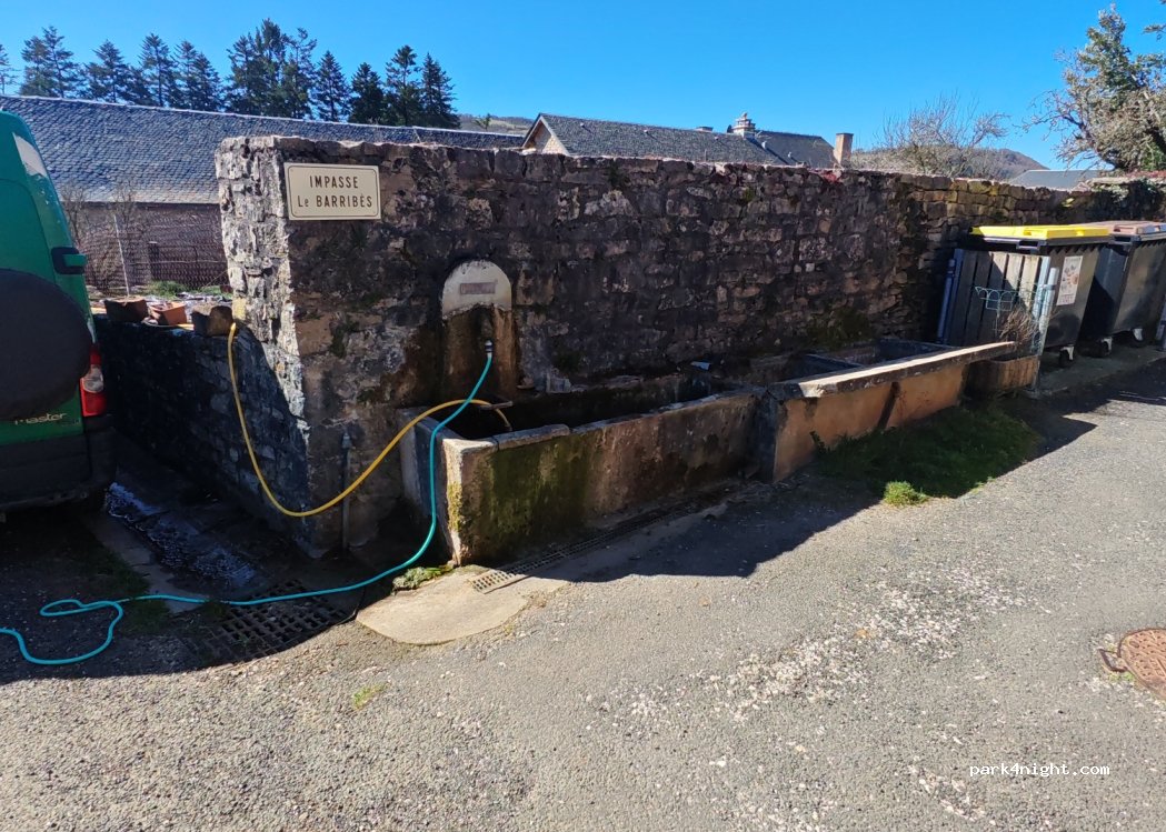 (12560) Saint-Saturnin-de-Lenne - 231 Rue du Bousquet — foto