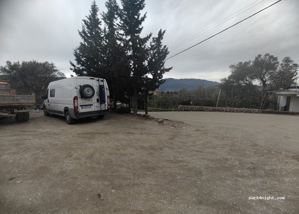 (1007) Pëllumbas - Unnamed Road — foto 2