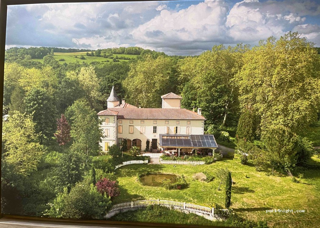 (09240) Allières - 1 Château de Montcru — foto 3
