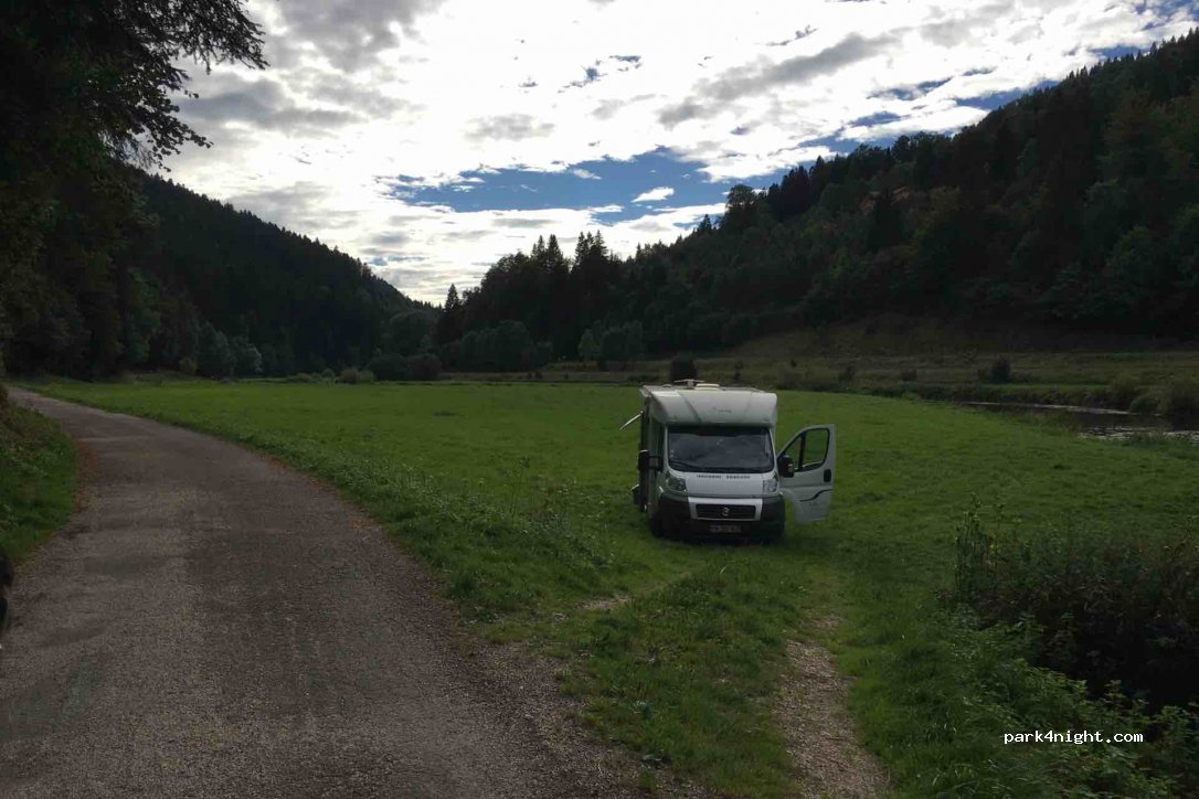 (25500) Les Combes - D437 — foto 2