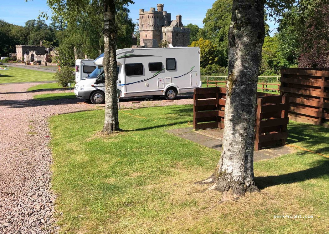Hoddom Castle Caravan Park — foto 3