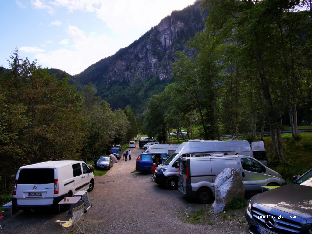 (6295) Mayrhofen - 69 Zillertal Straße — foto