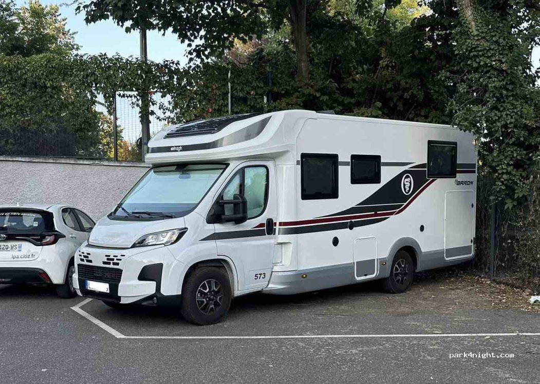 (69140) Rillieux-la-Pape - Chem. des Îles — foto 2