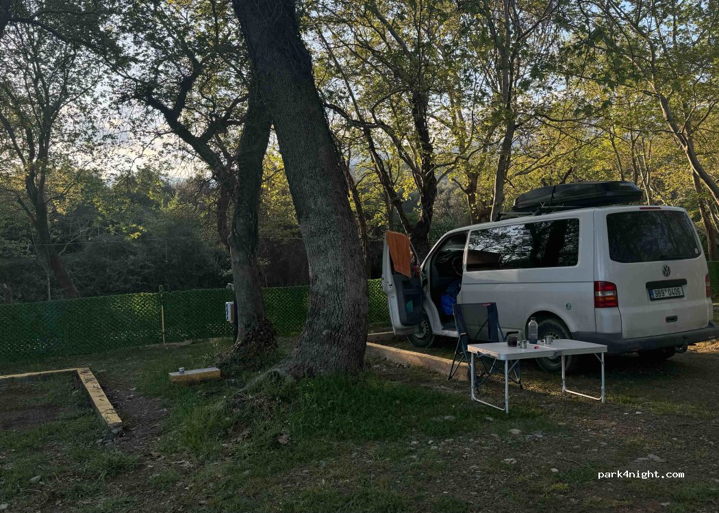 Kazdağı Kamp — foto