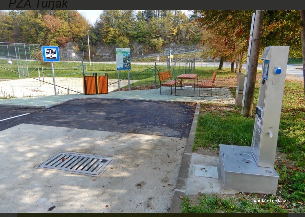 (1311) Turjak - Turjak — foto