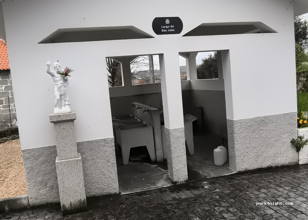 (6290) Vila Franca da Serra-Gouveia - 8 Avenida Doutor Mário Gomes Figueira — foto