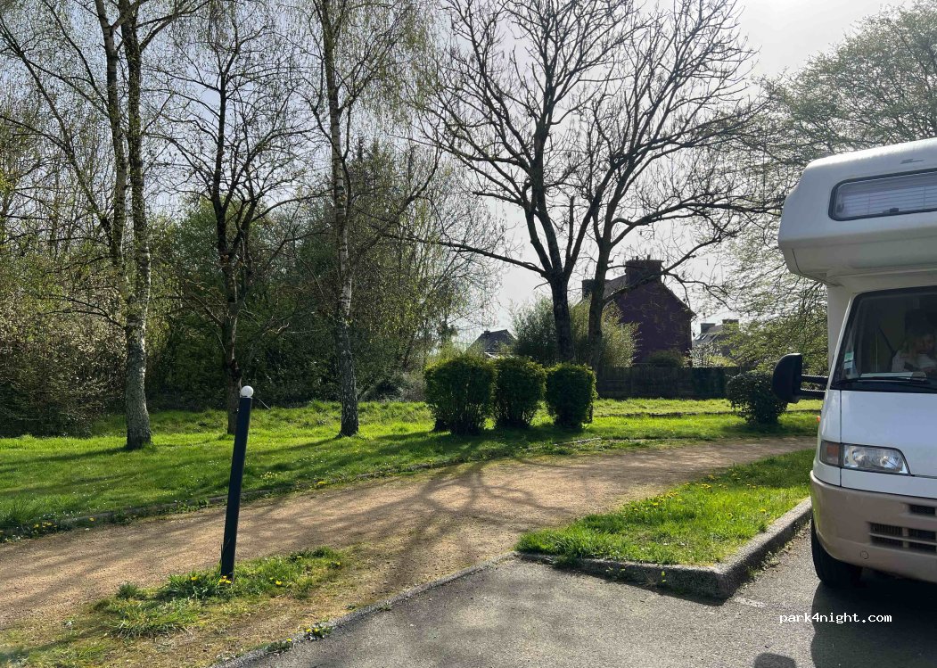 (22940) Saint-Julien - 11 Bis Rue du Huit Mai 1945 — foto 3