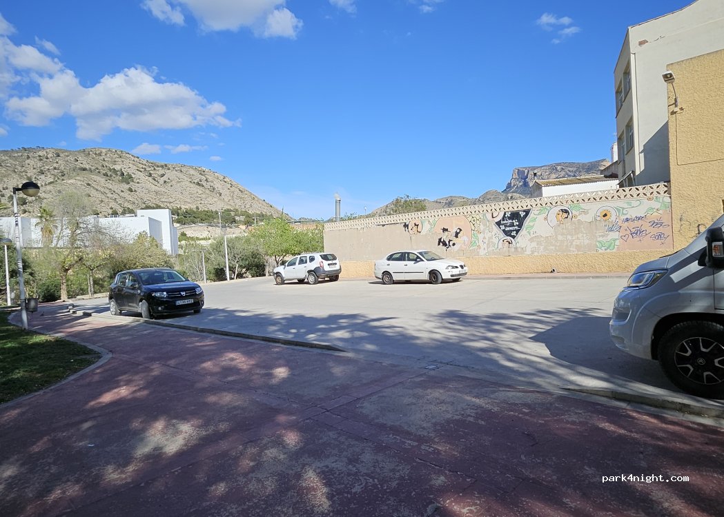 (03610) Petrer - 116 Carrer l'Horta — foto