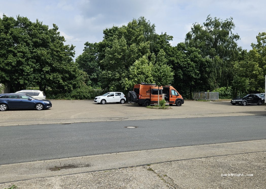 (46049) Oberhausen - Eisenhammer 55-53 — foto 3