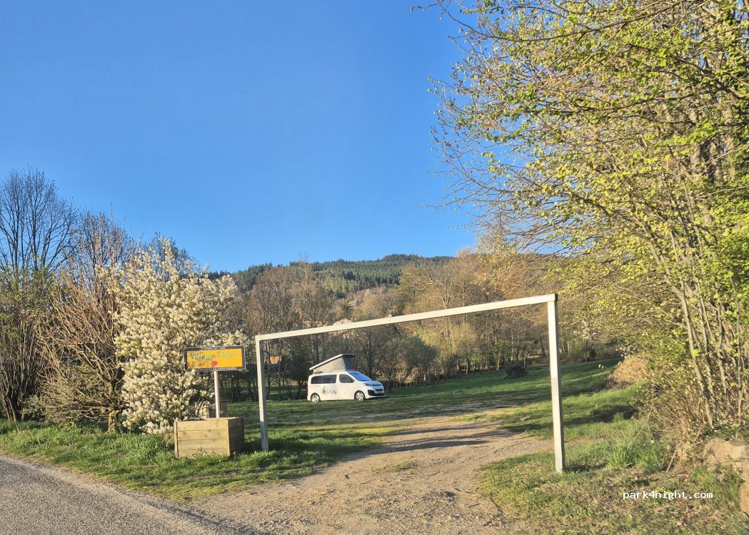 (42520) Roisey - 29 Rue du Pilat — foto 2