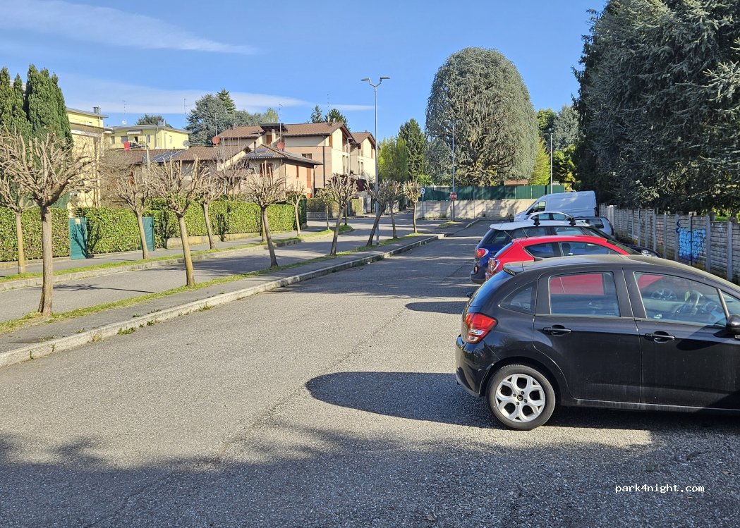 (22074) Lomazzo - 8 Via Gran Paradiso — foto 2