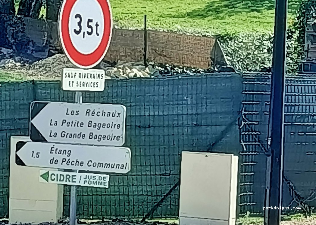 (89150) Savigny-sur-Clairis - 2 Rue Jeanne d'Arc — foto 2