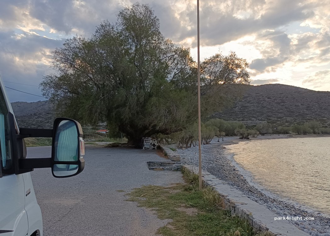 (722 00) Ierapetra - Unnamed Road — foto 3