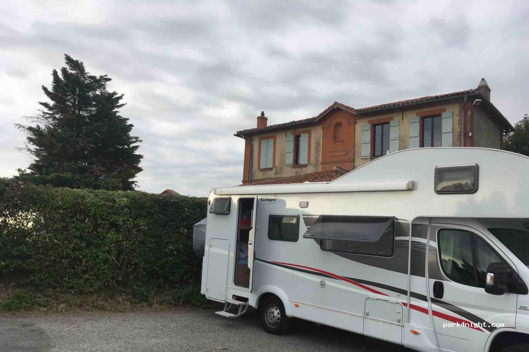 (31810) Clermont-le-Fort - 57 La Plaine — foto